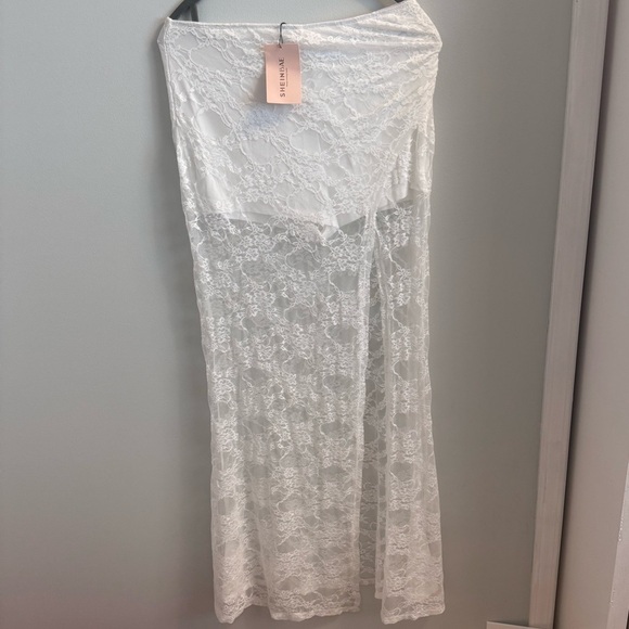 SHEIN- White Lace Maxi Skirt with High Slit - Picture 7 of 8